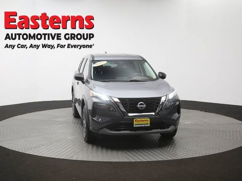 Used 2023 Nissan Rogue S AWD/4WD image 52