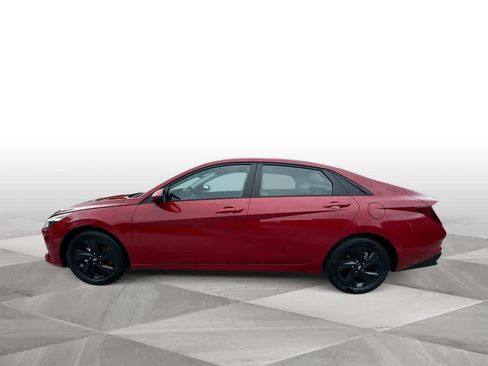 Used 2023 Hyundai Elantra SEL FWD image 5