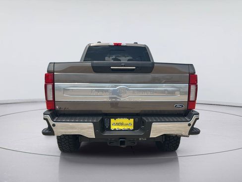Certified 2022 Ford F250 King Ranch w/ King Ranch Ultimate Package AWD/4WD image 5