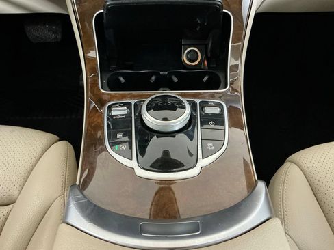 Used 2017 Mercedes-Benz GLC 300 image 13