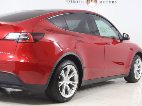 Used 2021 Tesla Model Y Long Range AWD/4WD image 43