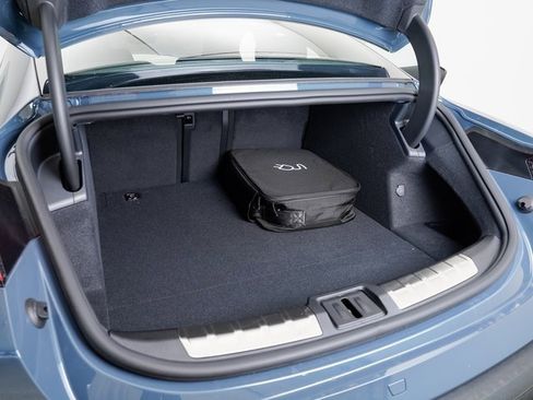 New 2025 Porsche Taycan GTS image 30