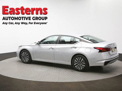 Used 2023 Nissan Altima 2.5 SV image 62