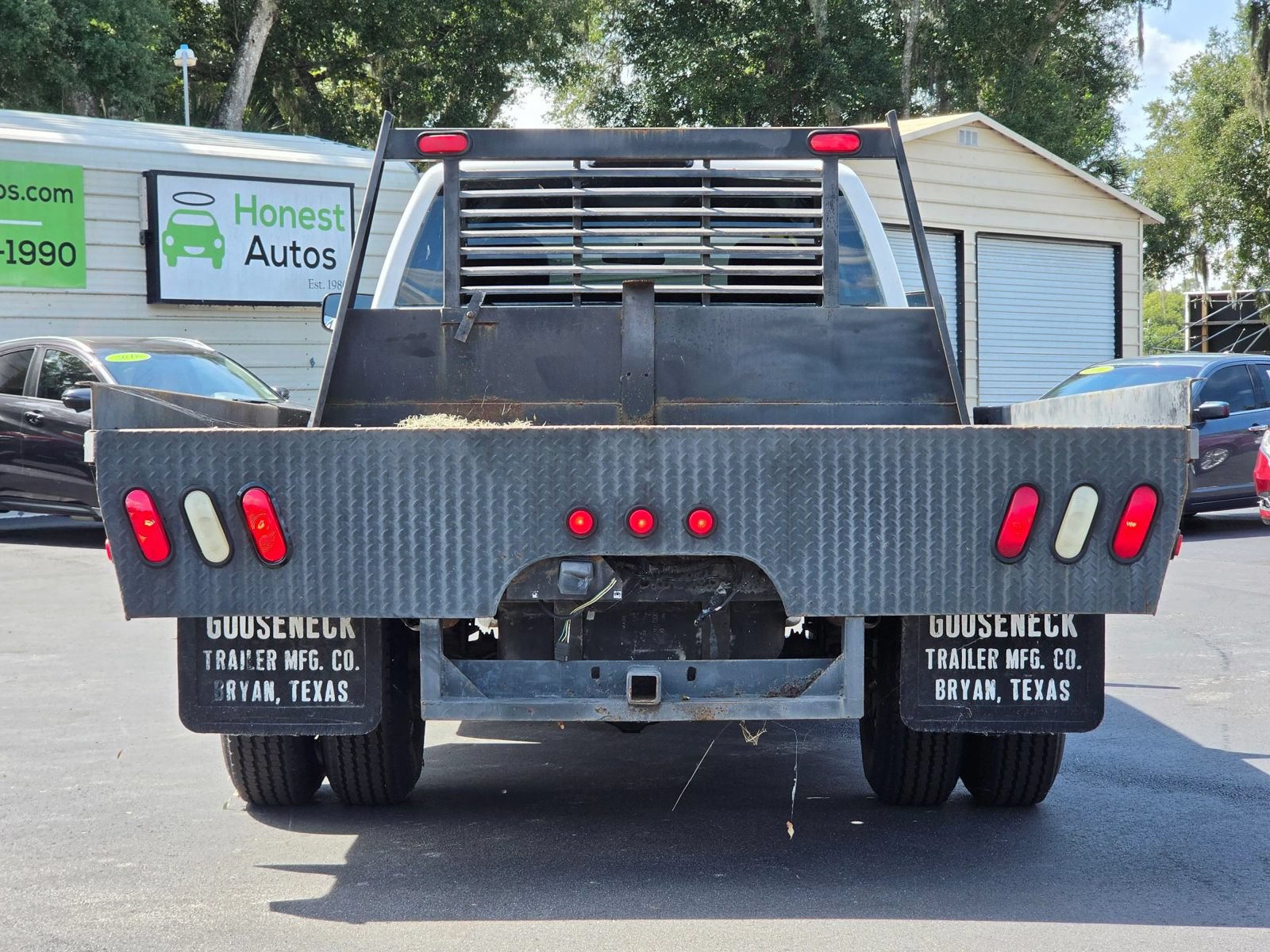 Used 2004 Chevrolet Silverado 3500 4x4 Extended Cab w/ Heavy-Duty Power Package image 6