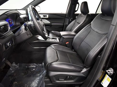 Used 2023 Ford Explorer ST w/ Equipment Group 401A AWD/4WD image 15
