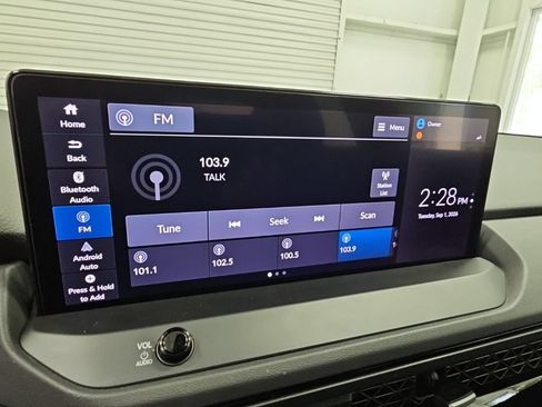 Used 2025 Honda Accord Sport image 15