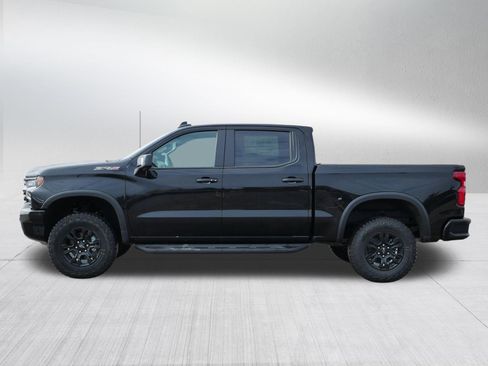New 2026 Chevrolet Silverado 1500 ZR2 image 2