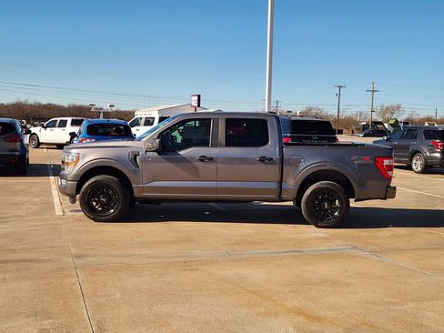 Used 2021 Ford F150 XL w/ STX Appearance Package image 4