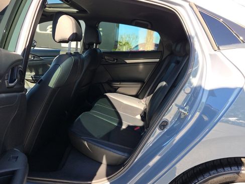 Used 2021 Honda Civic Sport Touring image 5