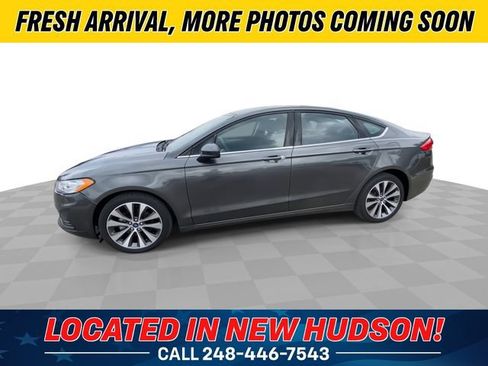 Used 2020 Ford Fusion SE AWD/4WD image 7