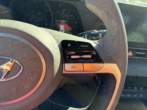 Certified 2023 Hyundai Elantra SEL image 20