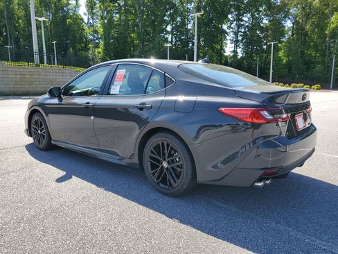New 2026 Toyota Camry SE FWD image 4