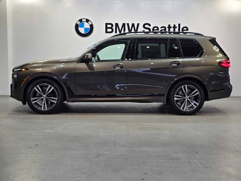 New 2026 BMW X7 xDrive40i w/ M Sport Package image 3