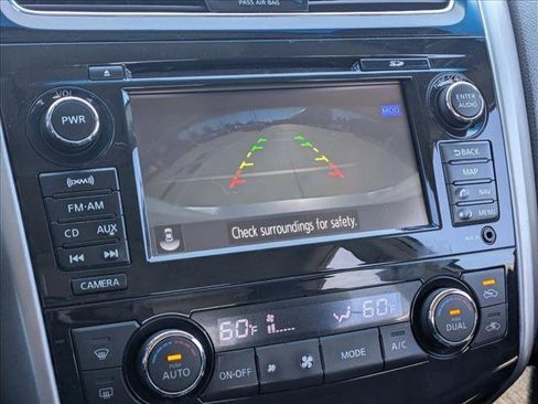 Used 2013 Nissan Altima 2.5 SL w/ Technology Pkg image 13