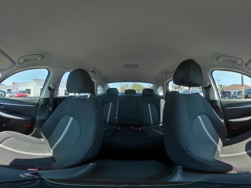 Used 2025 Hyundai Sonata SEL FWD image 42