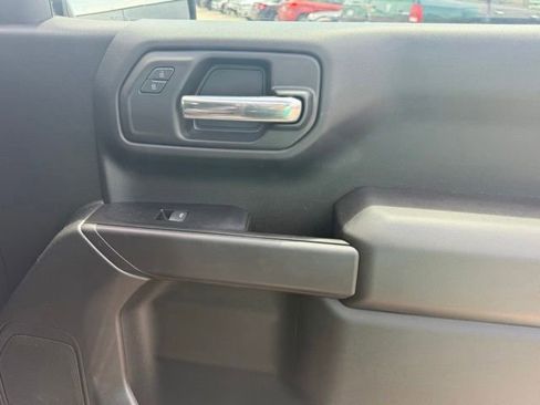 Used 2023 Chevrolet Silverado 1500 Custom AWD/4WD image 23