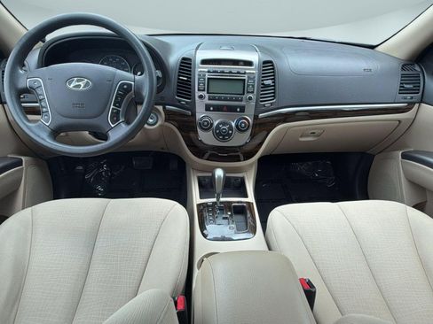 Used 2012 Hyundai Santa Fe GLS AWD/4WD image 16