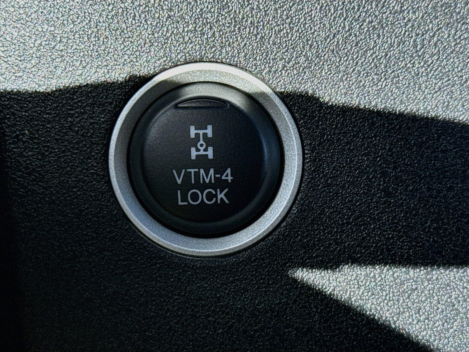 Used 2011 Honda Pilot Touring image 18