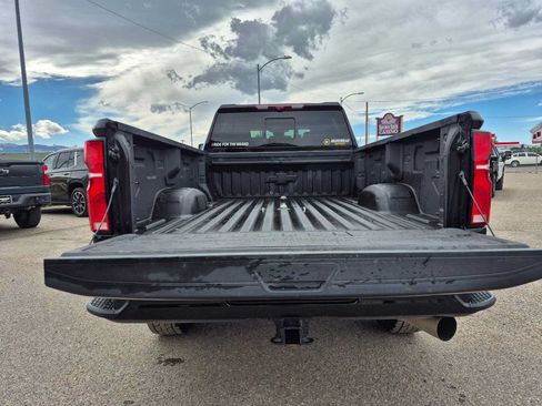 Used 2024 Chevrolet Silverado 2500 LTZ w/ LTZ Plus Package AWD/4WD image 5