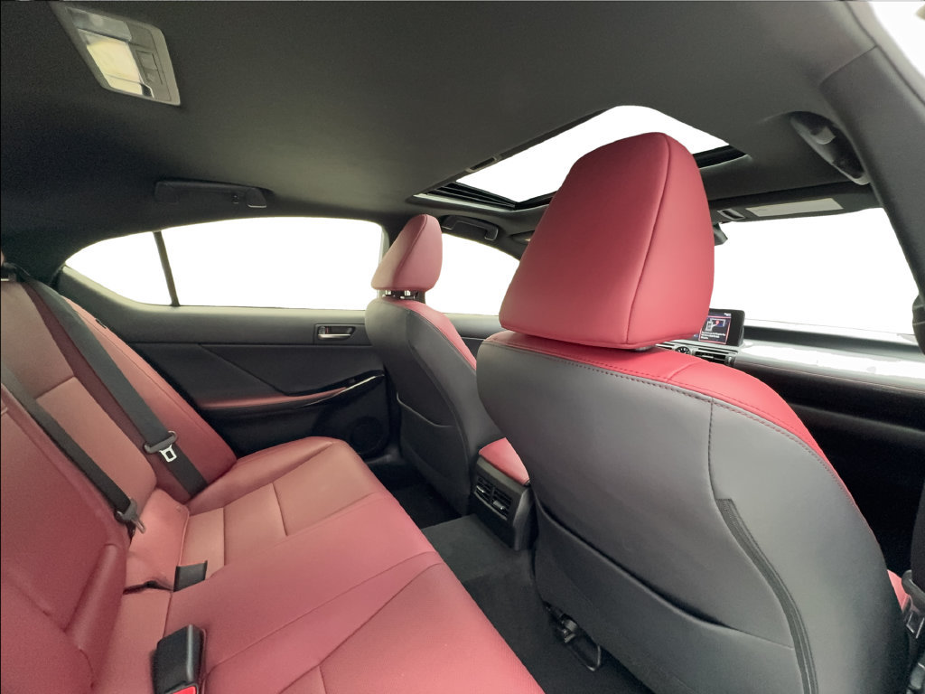 Used 2023 Lexus IS 300 w/ Comfort Package RWD image 29