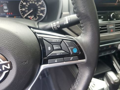 Certified 2023 Nissan Altima 2.5 SV w/ SV Premium Package FWD image 19