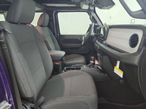 New 2026 Jeep Wrangler Unlimited Sport AWD/4WD image 32