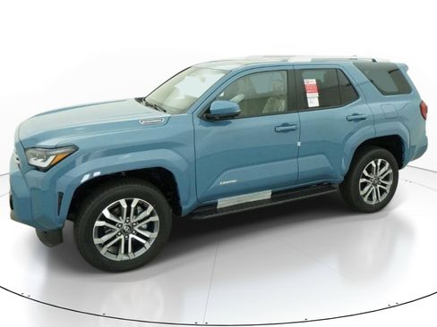 New 2026 Toyota 4Runner Limited AWD/4WD image 2