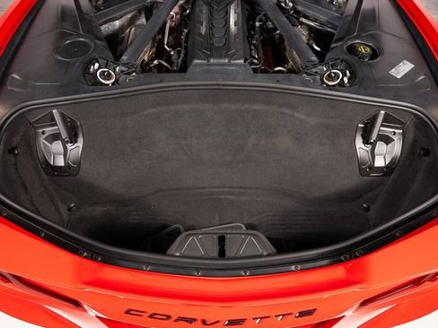 Used 2024 Chevrolet Corvette Stingray Premium Cpe w/ Z51 Performance Package RWD image 8