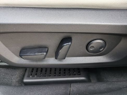 Used 2024 Mitsubishi Outlander SEL FWD image 21