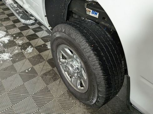 Used 2022 RAM 2500 Big Horn image 13