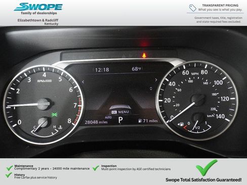 Used 2023 Nissan Pathfinder SL w/ Lighting Package (N92) AWD/4WD image 18