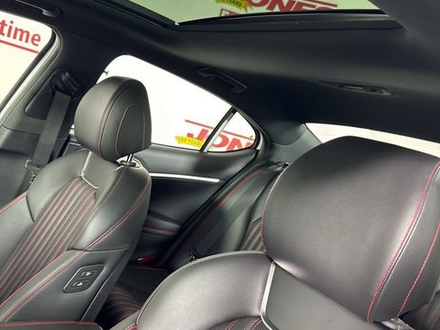 New 2026 Genesis G70 3.3T Sport Prestige AWD/4WD image 12