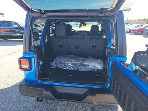 New 2026 Jeep Wrangler Sport S image 24