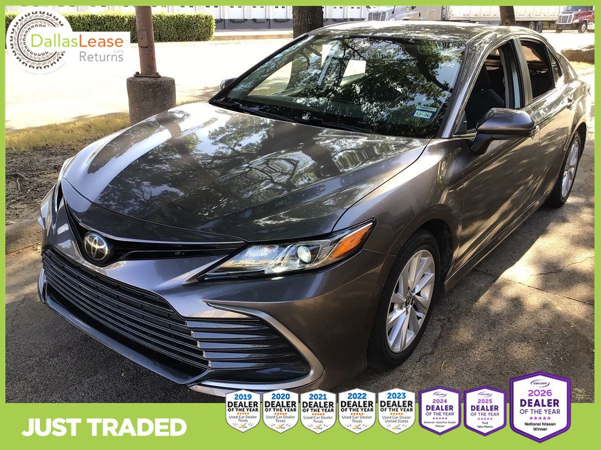 Used 2023 Toyota Camry LE FWD image 1