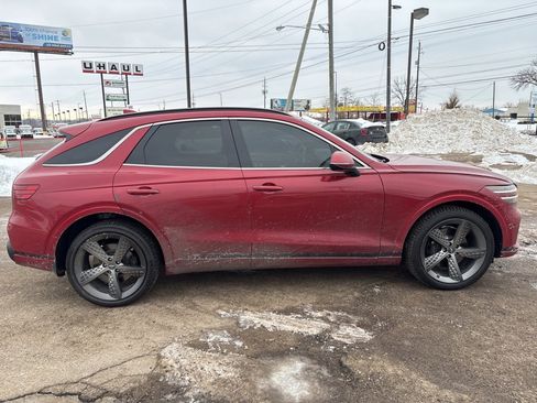 Used 2023 Genesis GV70 2.5T w/ Sport Prestige Package image 6