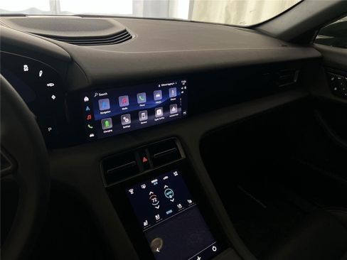 New 2026 Porsche Taycan image 18