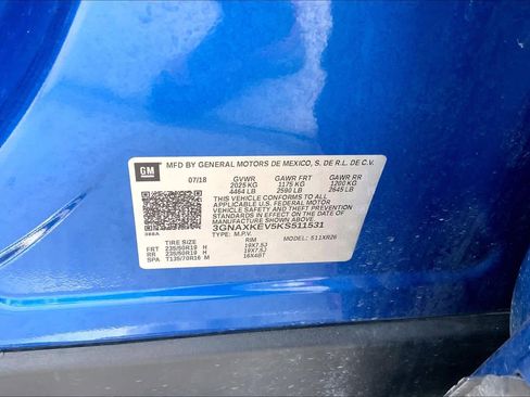Used 2019 Chevrolet Equinox LT w/ Lights and Bright Package FWD image 36