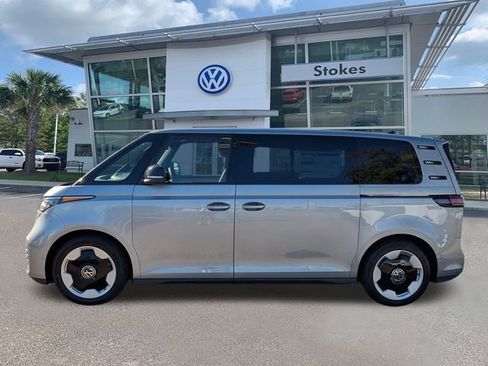 New 2025 Volkswagen ID. Buzz Pro S image 7