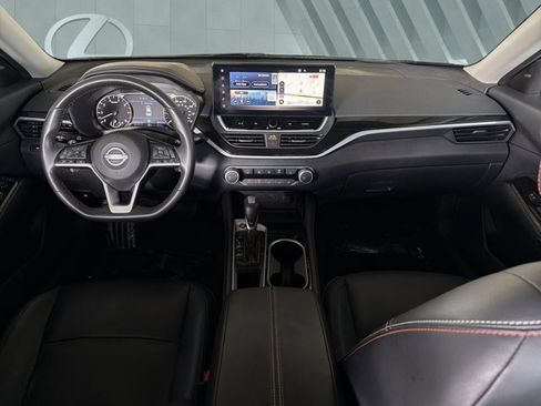 Used 2024 Nissan Altima 2.5 SR w/ SR Premium Package FWD image 16