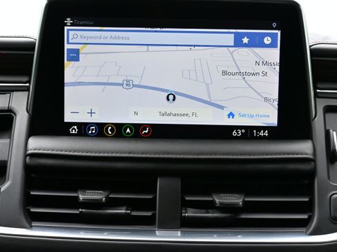 Used 2021 Chevrolet Tahoe High Country image 16