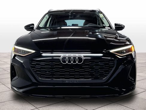 Certified 2024 Audi Q8 e-tron Premium Plus w/ Prestige Package AWD/4WD image 3