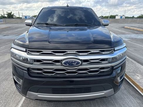 Used 2022 Ford Expedition Platinum AWD/4WD image 16