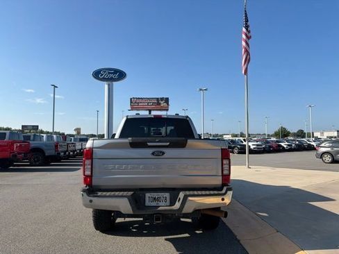 Used 2020 Ford F250 Lariat w/ Lariat Value Package AWD/4WD image 4