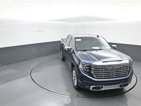 Used 2022 GMC Sierra 1500 Denali w/ Denali Reserve Package image 26
