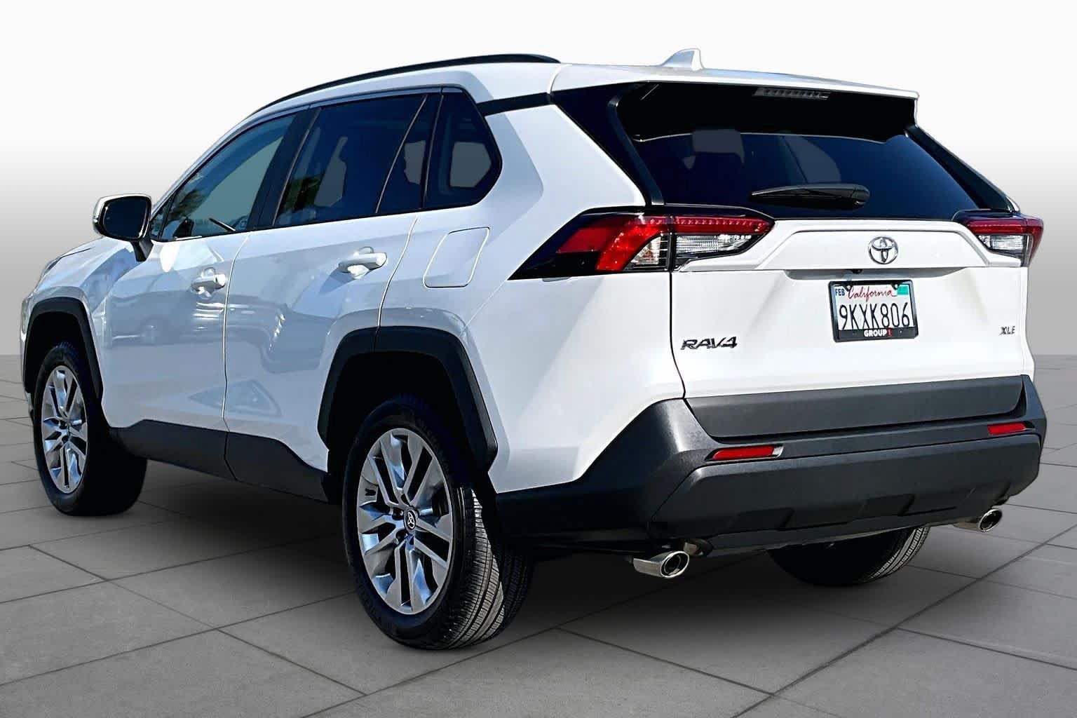 Used 2024 Toyota RAV4 XLE Premium w/ Weather Package FWD image 11