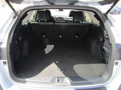 Used 2025 Subaru Outback Limited AWD/4WD image 6