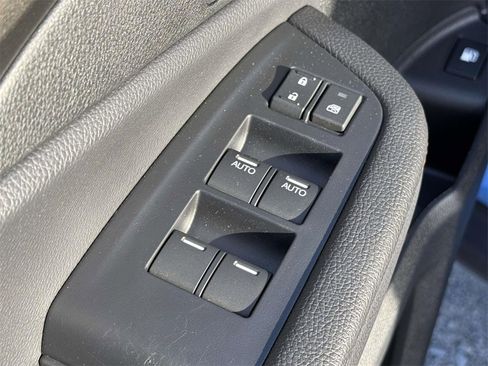 Used 2025 Honda Ridgeline TrailSport image 27