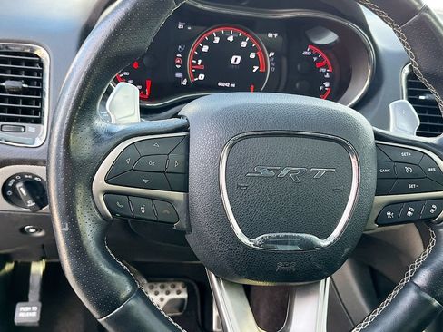 Used 2018 Dodge Durango SRT w/ Technology Group AWD/4WD image 11