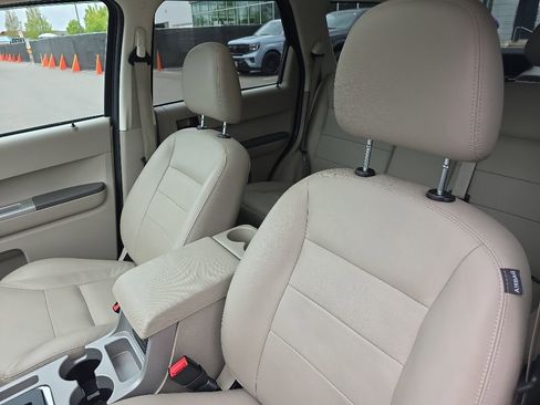 Used 2008 Ford Escape 2WD Hybrid image 14