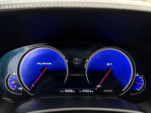Used 2019 BMW ALPINA B7 xDrive w/ Luxury Rear Seating Package image 43